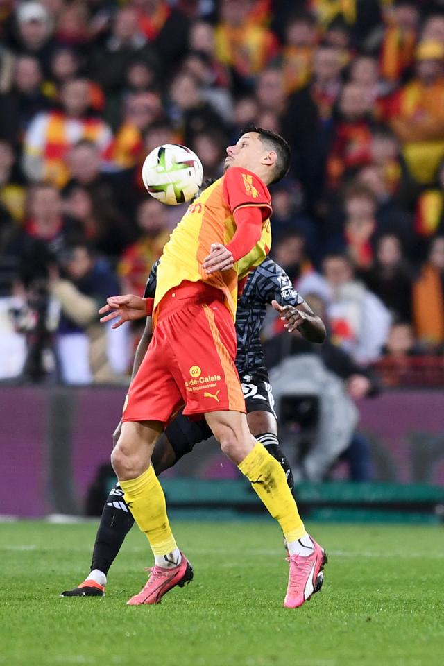 PG电子试玩官网-尼斯客场大胜，全队合力取胜